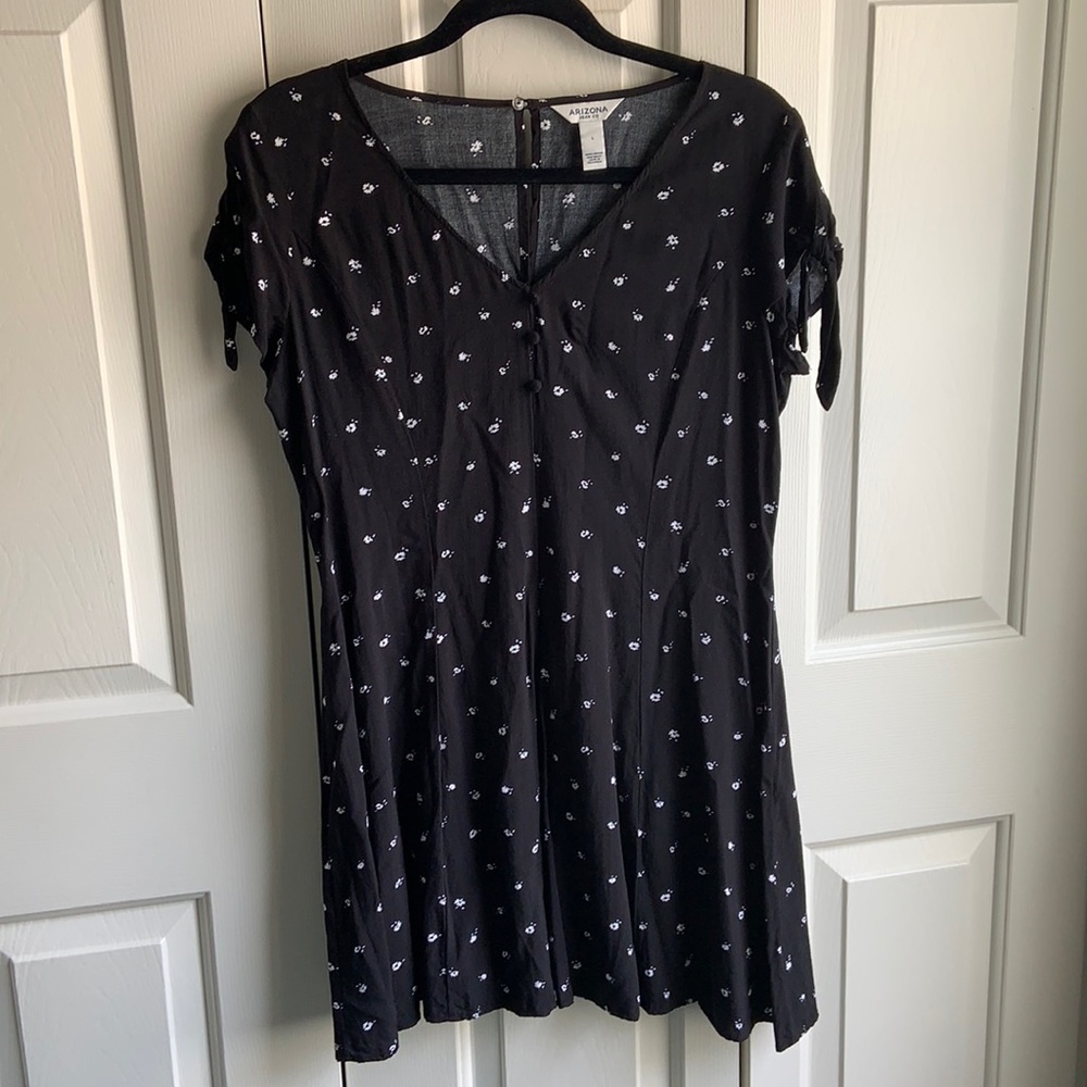 Arizona Jean Co black floral dress
